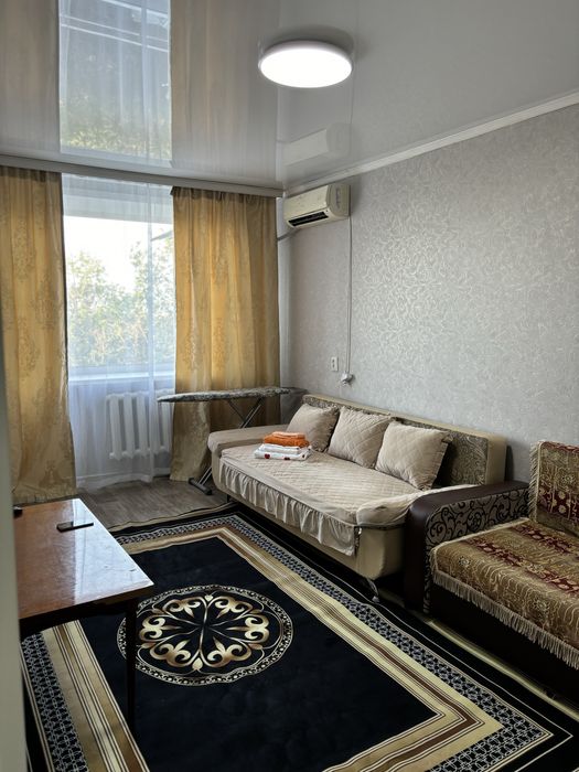 Сдаю 1 ком квартиру по суточно