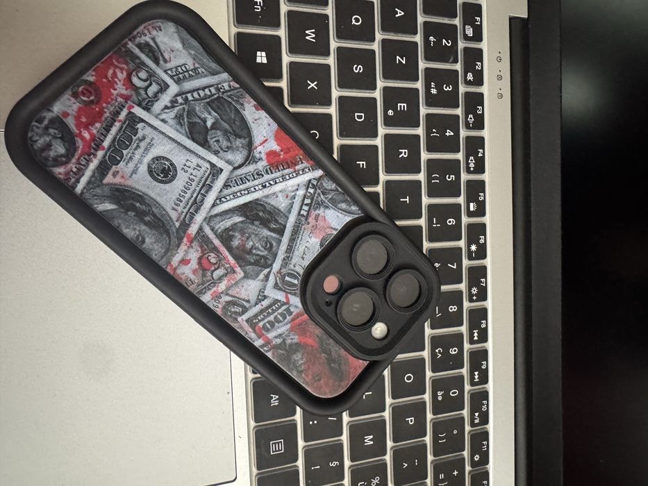 Vand schimb iphone 15 pro