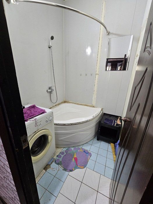 * 3|3|4 Чиланзар 8 квартал Ориентир РОВД Продаётся квартира