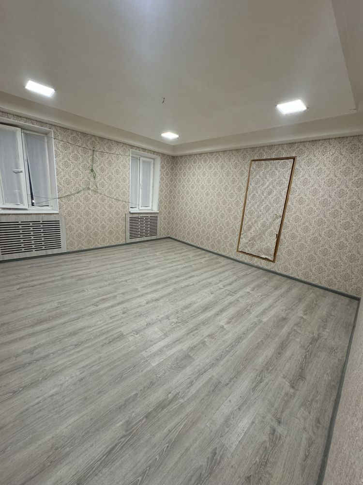 Себзар квартира сотилади  1 дом Кора Банк оркаси