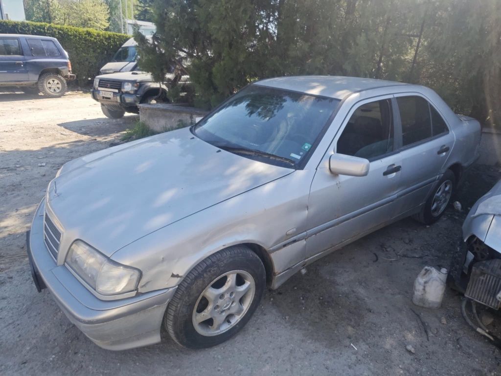 W 202 на части 2.2 цди