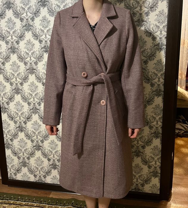 Продам новое пальто