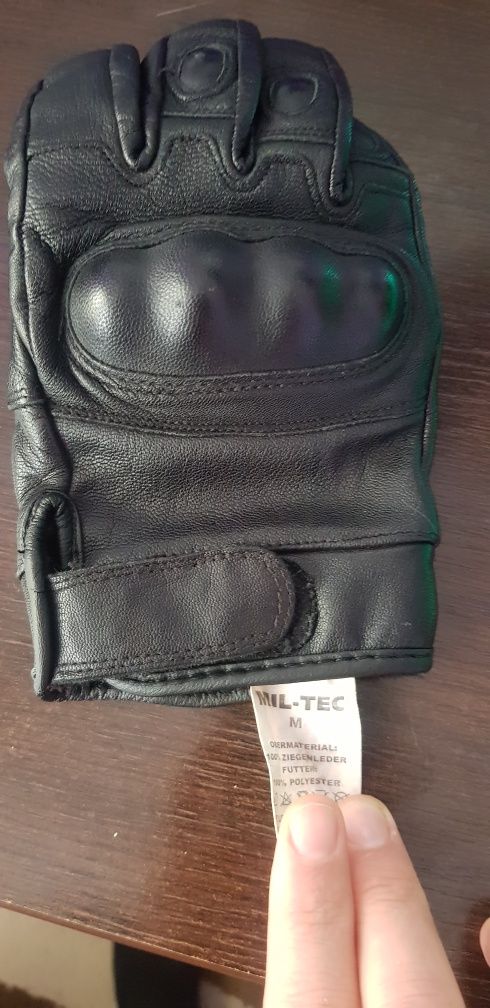 Vând mănusi tactice+ sapcă combat Ripstop Helikon-Tex