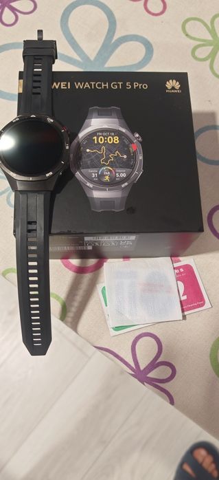 Vând ceas smartwatch Huawei GT 5 Pro 46mm