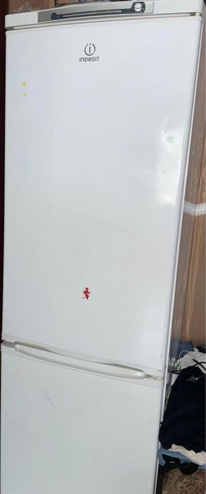 Продам холодильник б/у
