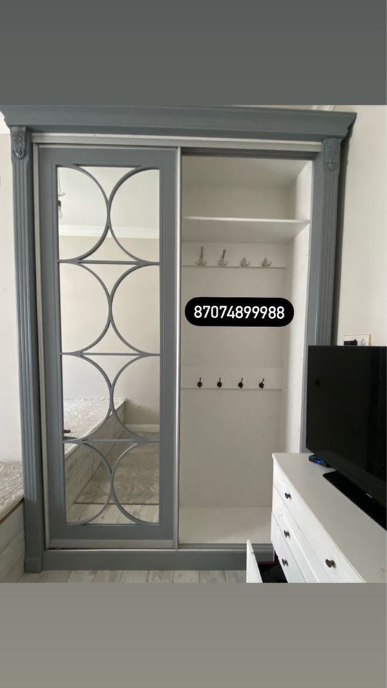 Прихожейный шкаф продам