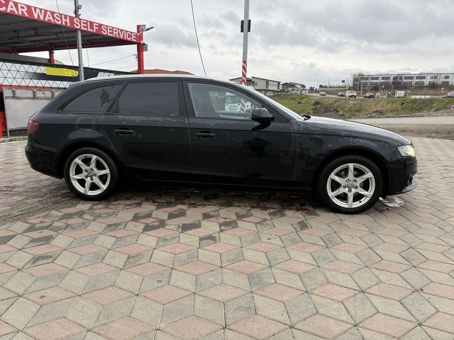 Audi A4 B8, 2011, 170 cai, COD CAHA