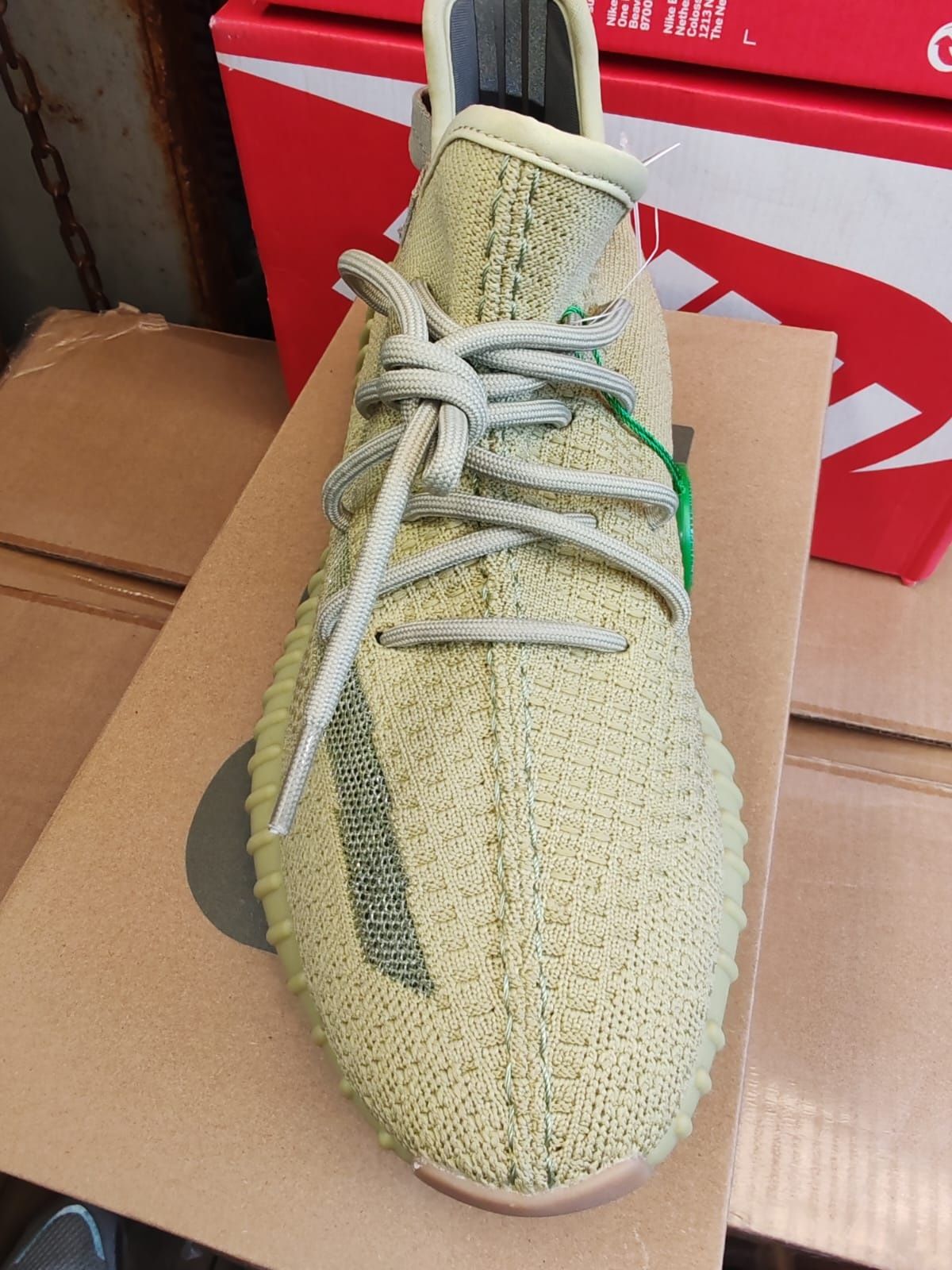 Adidas yeezy boost 350 v2 sulfur