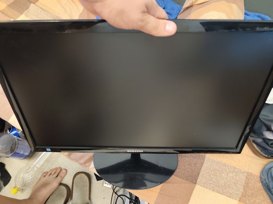 Монитор 24д ful hd