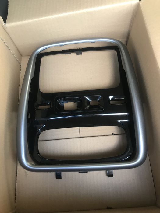 Штатная магнитола Duster