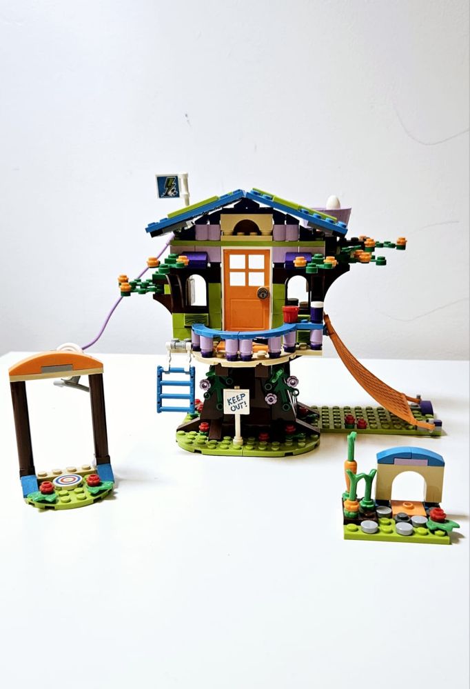 Lego Friends 41335 - Mia’s Tree House (2018)