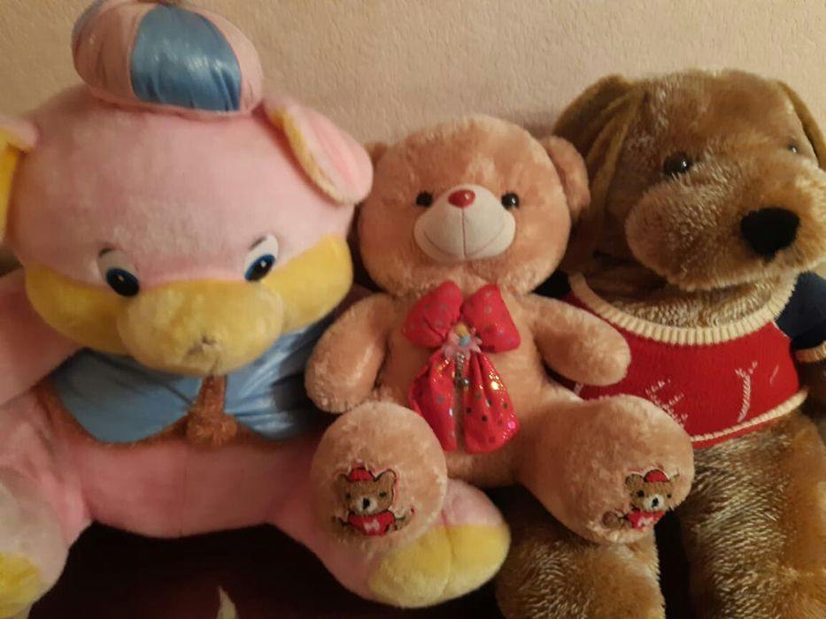 Продам игрушки   .