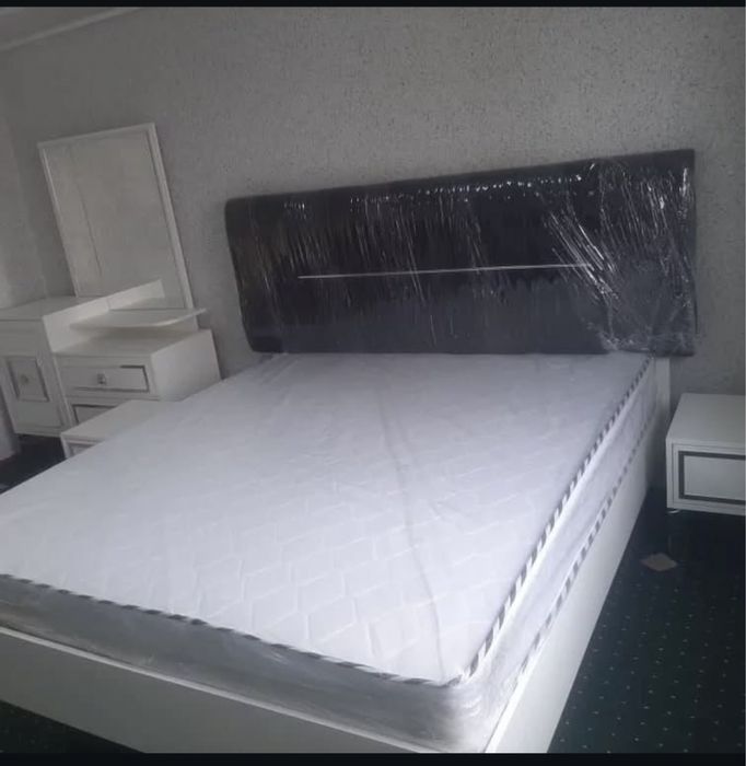 Продам двуспальная 180х200