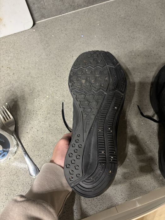 Маратонки Nike 43 номер