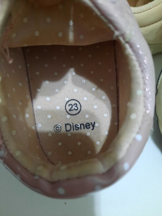 2 perechi adidasi cu Minie Mouse