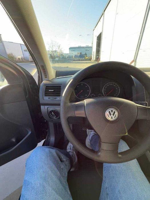 Volkswagen Golf 5 – 1.9 TDI, 105 CP – 2005 - 277.000 km