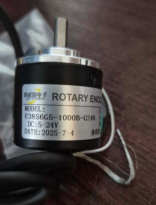 Энкодер 24 в , 1000 точек, NPN .