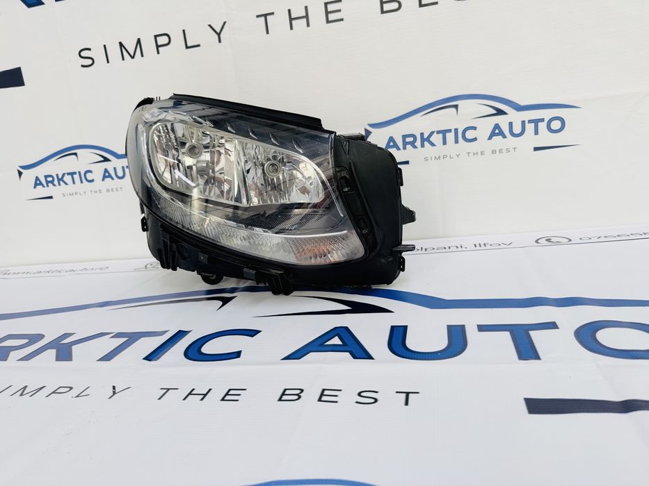 Far dreapta halogen Mercedes GLC cod A2538200261
