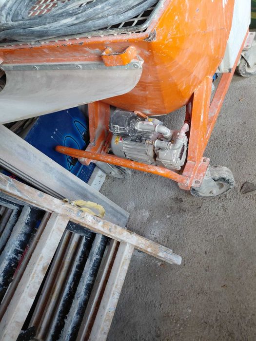 Монофазна машинна мазилка