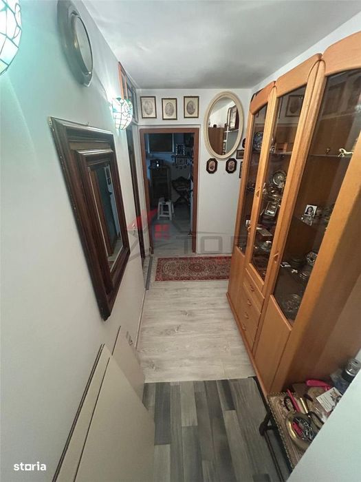 4 camere decomandat, 90 mp, bloc din 1982 zona Zimbr-Bicaz