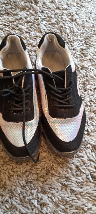 Adidași damă măr.37