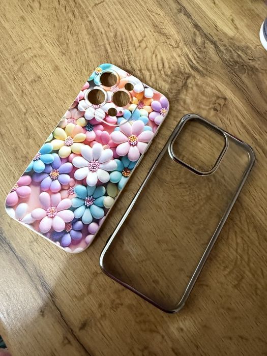 Отдам чехлы на 15 Pro