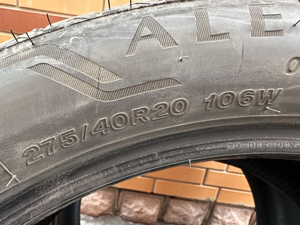 Bridgestone Alenza 001 перед 245/45/20RF, зад 275/40/20RF.