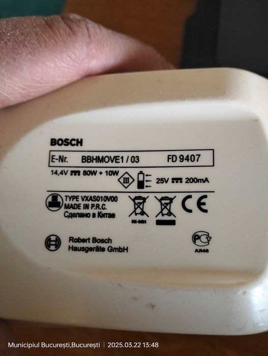 aspirator  Bosch de mana