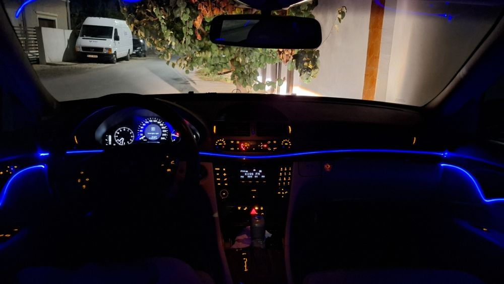 Vand Mercedes E class 2.2 disel