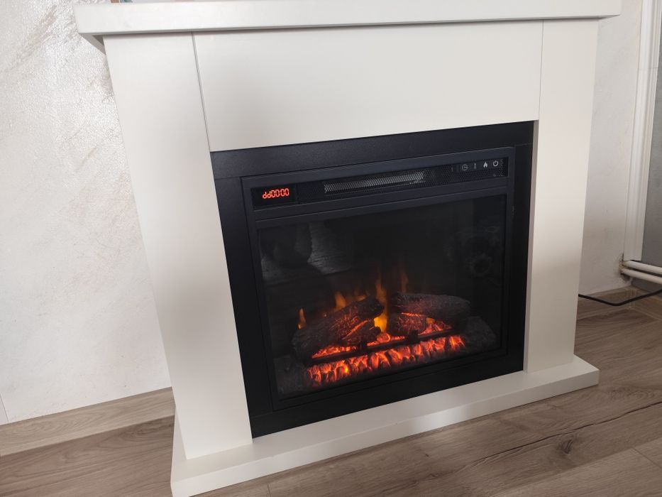 Vând șemineu electric XXL