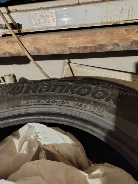 Зимние шины 285/60/R18
