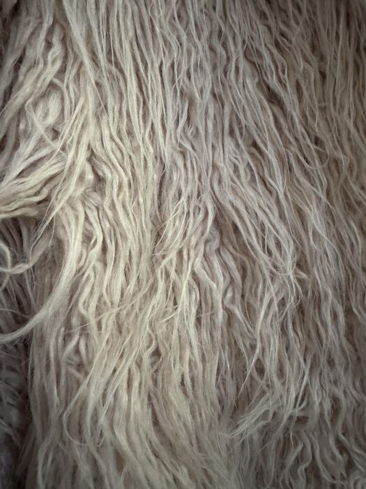 Jacheta blanita Bershka