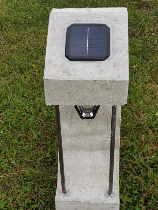 Lampa solară cu senzor de mișcare, iluminat exterior, nouă, rezistenta