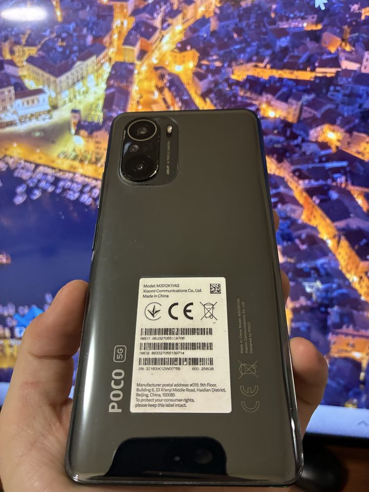 Poco f3 256GB С оригинално зарядно!