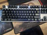 Продаю механическую клавиатуру rapoo V500