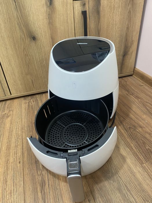 Фритюрник Medion LIFE E30 XL 5 литра нов