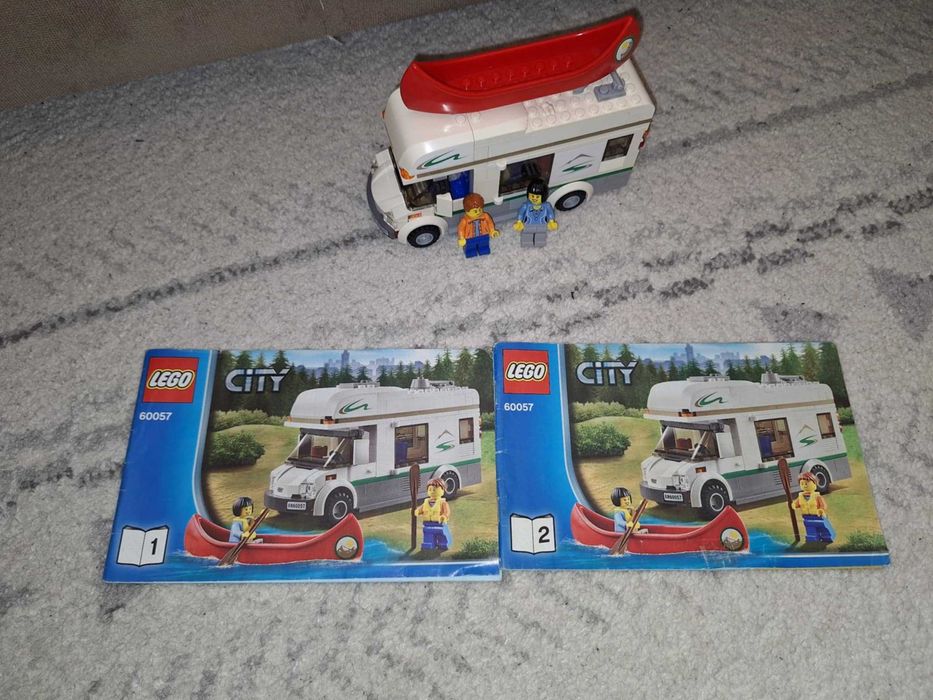 Lego City 60057 - Camper Van
