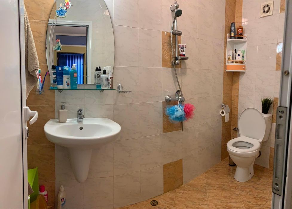 Дава се под наем Двустаен апартамент в Бургас, Възраждане - 55 кв.м за 382.5 € - Снимка #6