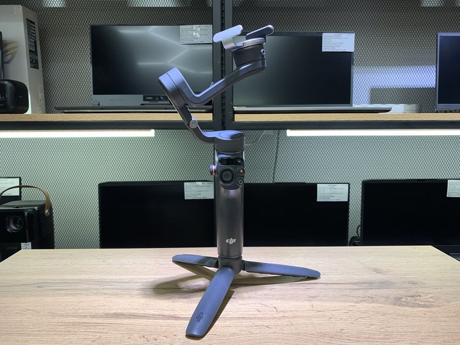 Стабилизатор DJI Osmo Mobile 6, состояние хорошее, 10895/А10