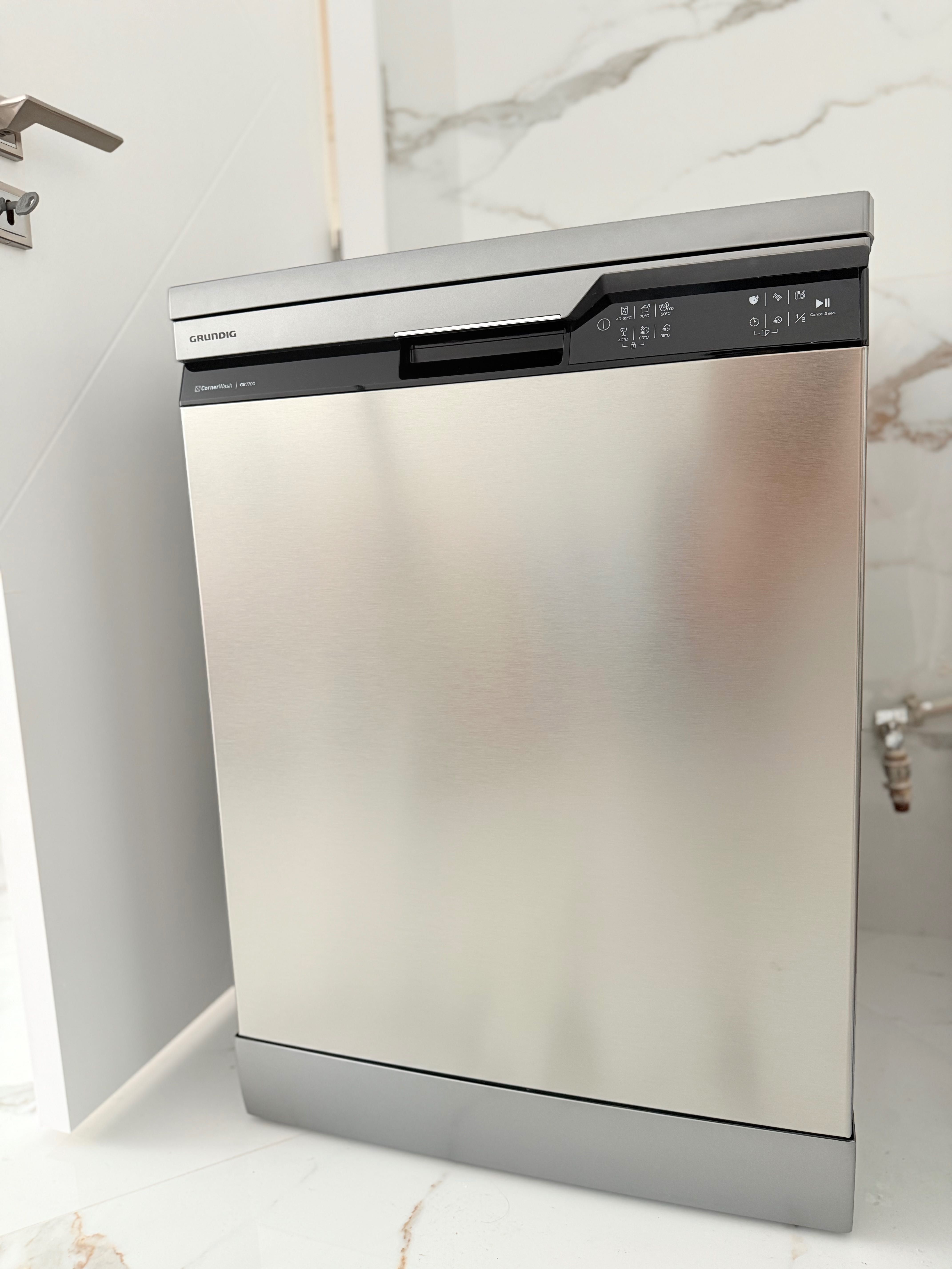 Чисто нова съдомиялна GRUNDIG GNFP 4550 XB