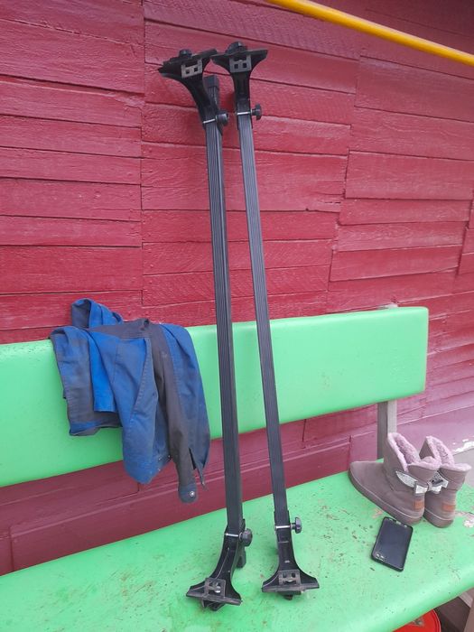 Продаётся  багажник  легковой