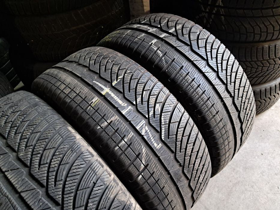 Anvelope second iarna 245 45 R18 Michelin