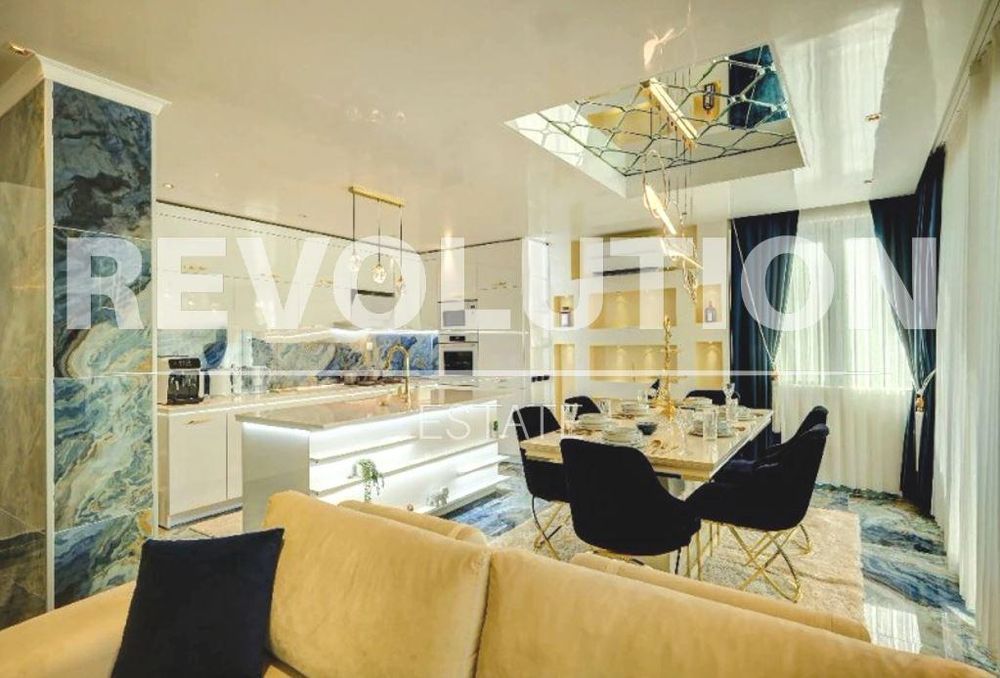 Тристаен апартамент в района на м-т Галата!