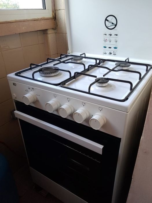 Готваска печка на газ NEO