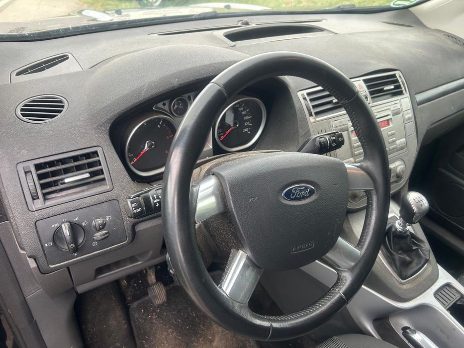 Vând Ford Kuga, Euro 5, 4x4  An 2012,Diesel 2.0