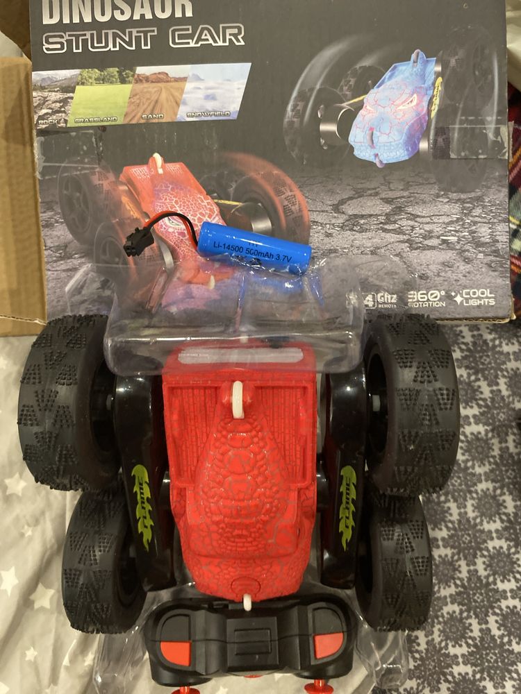 Количка с дистанционно Carox