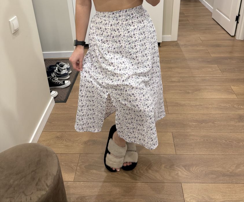 Продаю женскую одежду