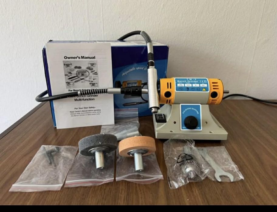 Настолна шлайфмашина