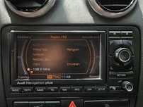 Navigatie originala Audi A3 8P
