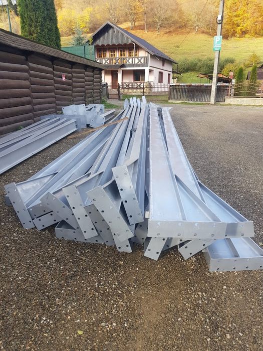 Vând hală metalice